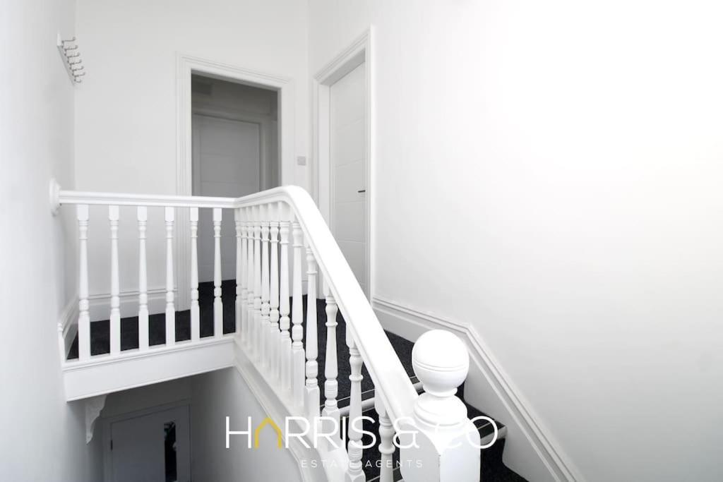 Roundtree & Berry - Fleetwood Apartman Kültér fotó